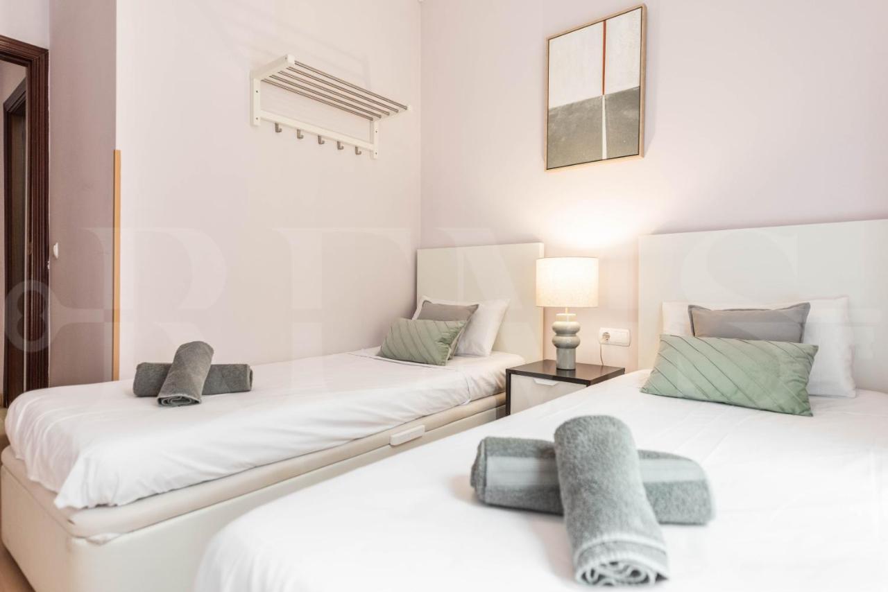 Inviting Apartment In The Heart Of Malaga By Rems Εξωτερικό φωτογραφία